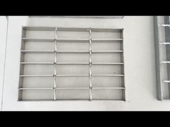 ISO9001 Serrated плоский гальванизированный стальной OEM стока подъездной дороги металла скрежетать дорожки