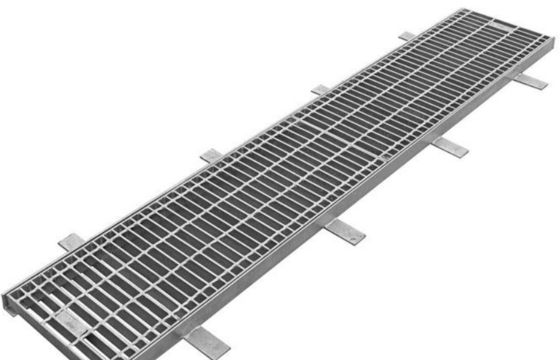 Q235 Hot Dipped Galvanised Walkway Grating 32*3mm Stair Tread Grating