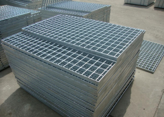 Hot-Dip Galvanized Heavy-Duty Steel Walkway Grating Slip-Resistant Industrial Platforms