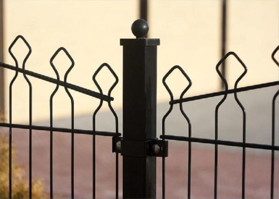 Коррозионностойкая двойная горизонтальная проволочная ограждение для охраны пейзажной тропы