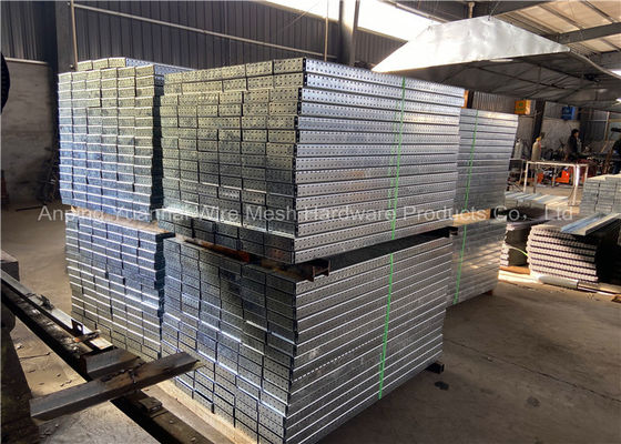 Ячеистая сеть Lintel окна Blockwork внутренняя 153mm пефорированная
